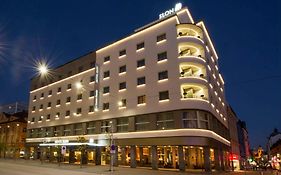 Best Western Premier Hotel Slon